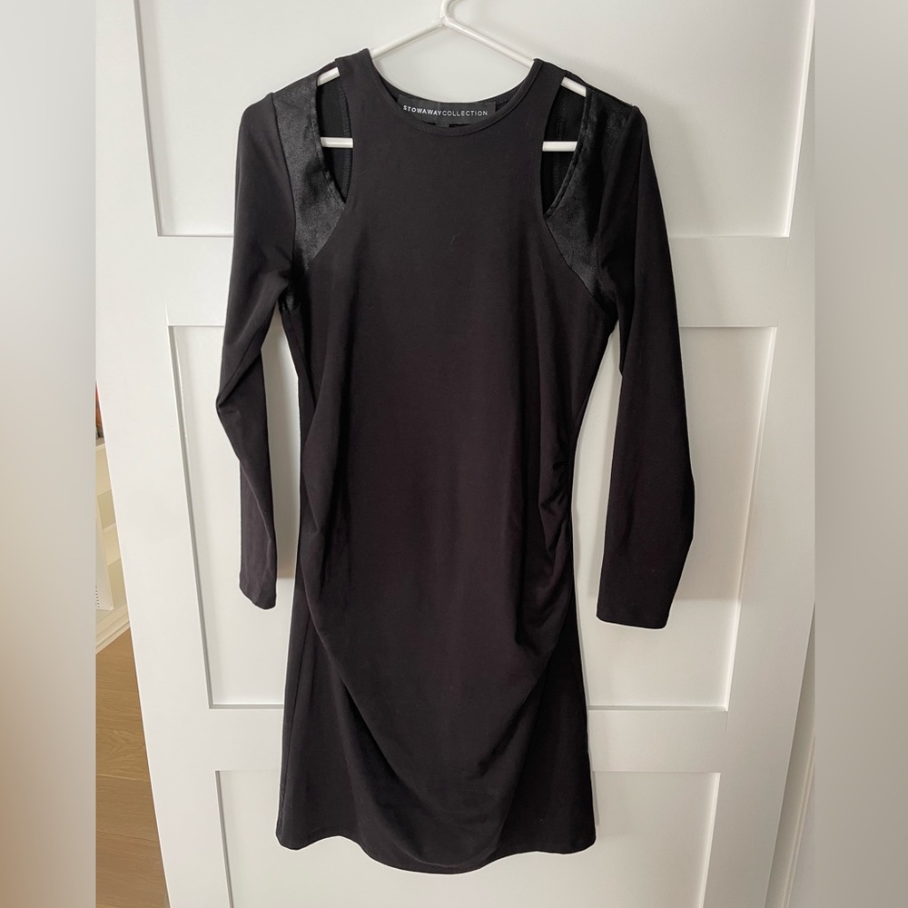Maternity - Stowaway Collection Lexi dress. Size Large. Only worn once.